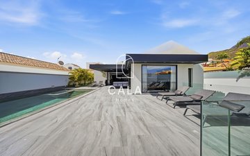 Property slide 22