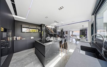 Property slide 11