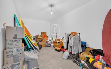 Property slide 25