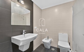 Property slide 21