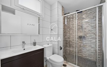 Property slide 17