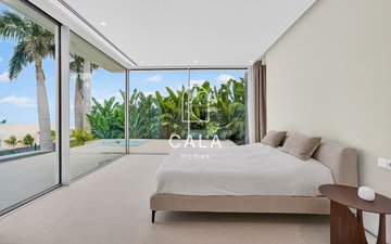 Property slide 22