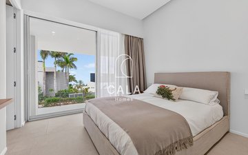 Property slide 43