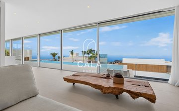 Property slide 10