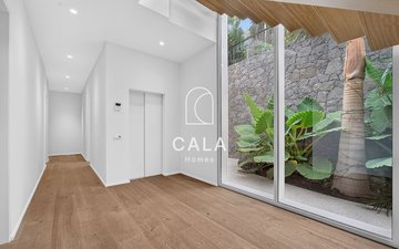 Property slide 49