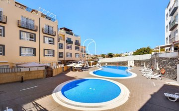Property slide 17