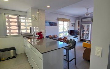 Property slide 40