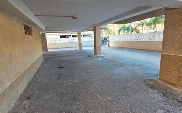 Property slide 44