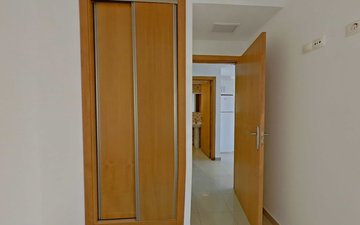 Property slide 25