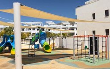 Property slide 38