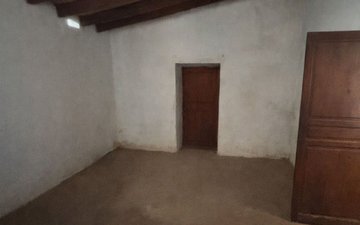 Property slide 23