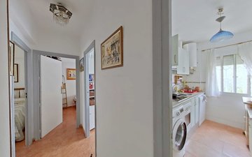 Property slide 14