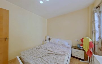 Property slide 10