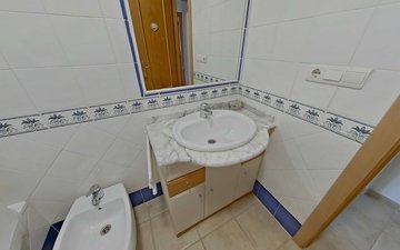 Property slide 21