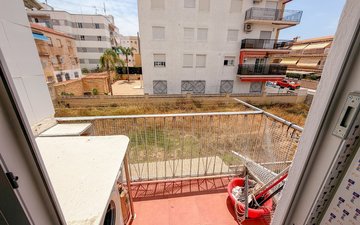 Property slide 16