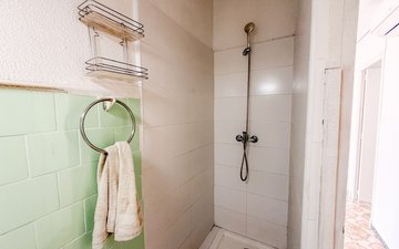 Property slide 20
