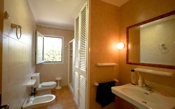 Property slide 18