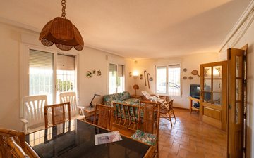 Property slide 22