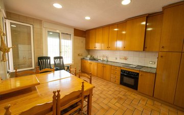 Property slide 40