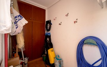 Property slide 44