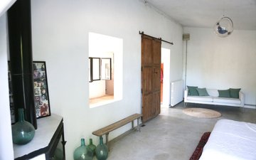Property slide 4