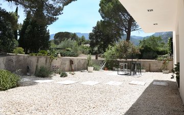 Property slide 50