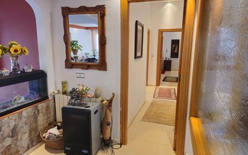 Property slide 18