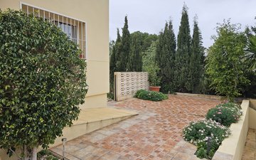 Property slide 36