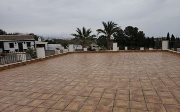 Property slide 20