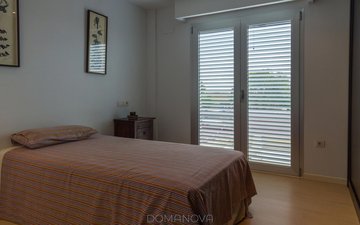 Property slide 39