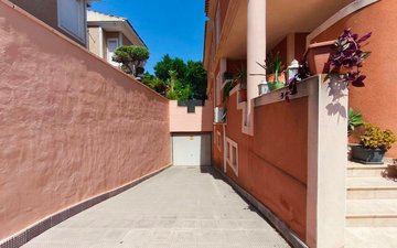 Property slide 39