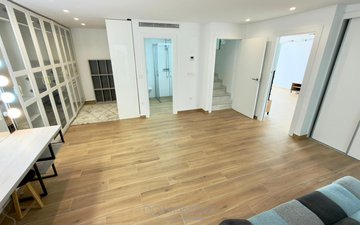 Property slide 40