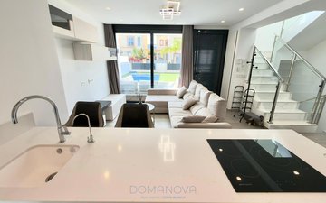 Property slide 28