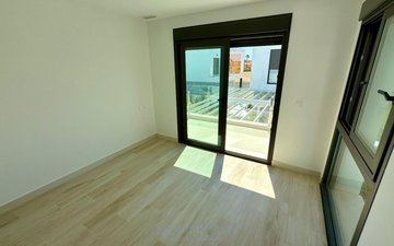 Property slide 21