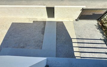 Property slide 29