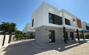 Property slide 44
