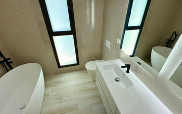 Property slide 25