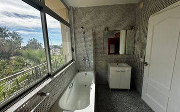 Property slide 20