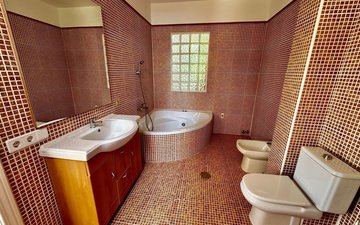 Property slide 24