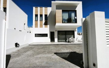 Property slide 4