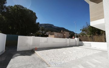 Property slide 29