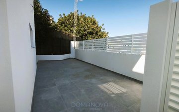 Property slide 30