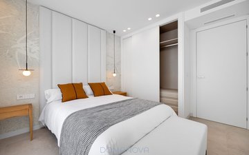 Property slide 22