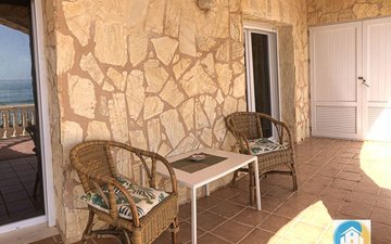 Property slide 22