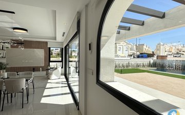 Property slide 14