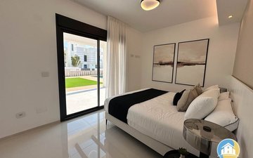 Property slide 21