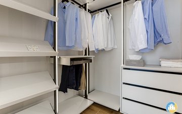 Property slide 22