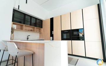 Property slide 5