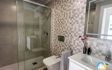 Property slide 17