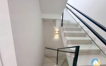 Property slide 40